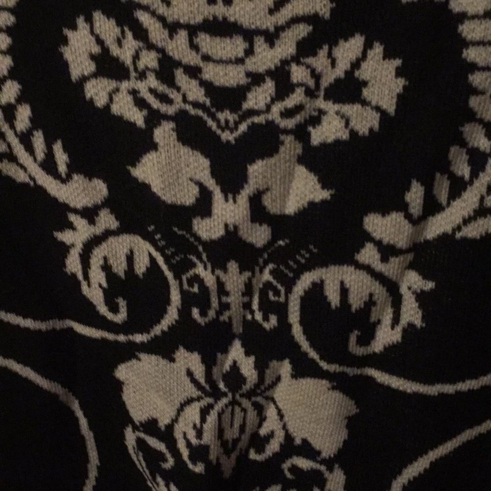 Patterned Sweater Dress - Picture 3 of 3